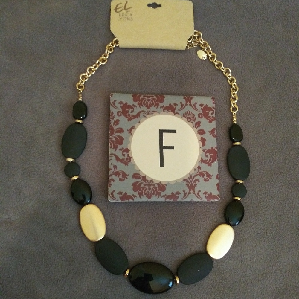Necklace Erica Lyons